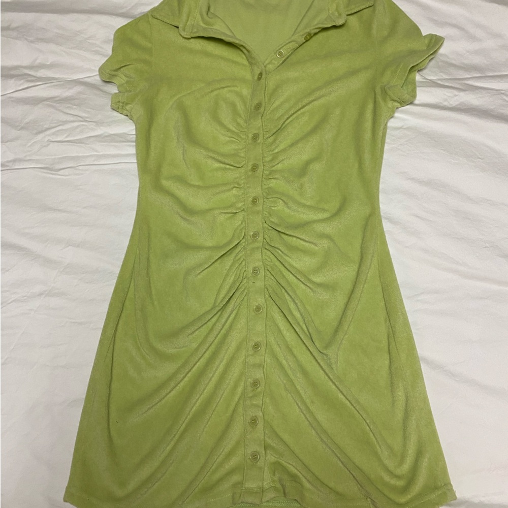 Isalis light green terry cloth button up dress.